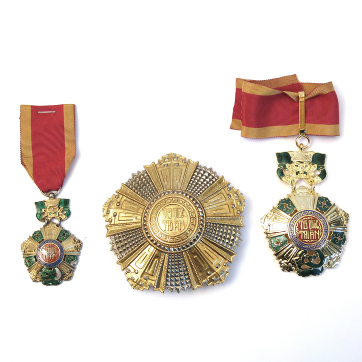Ordre national  commandeur sud Vietnam 5 classe ref 05  bo 117