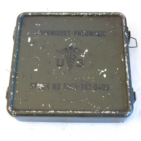 Boite métal médical tourniquet pneumatic US Vietnam ref no 23 