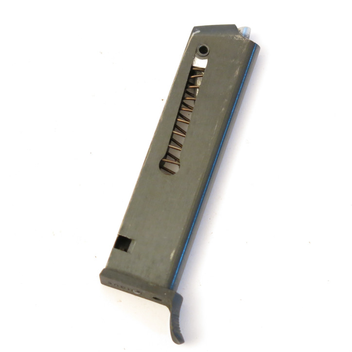 Chargeur pistolet UNIQUE modele DES 32 U  categorie B 