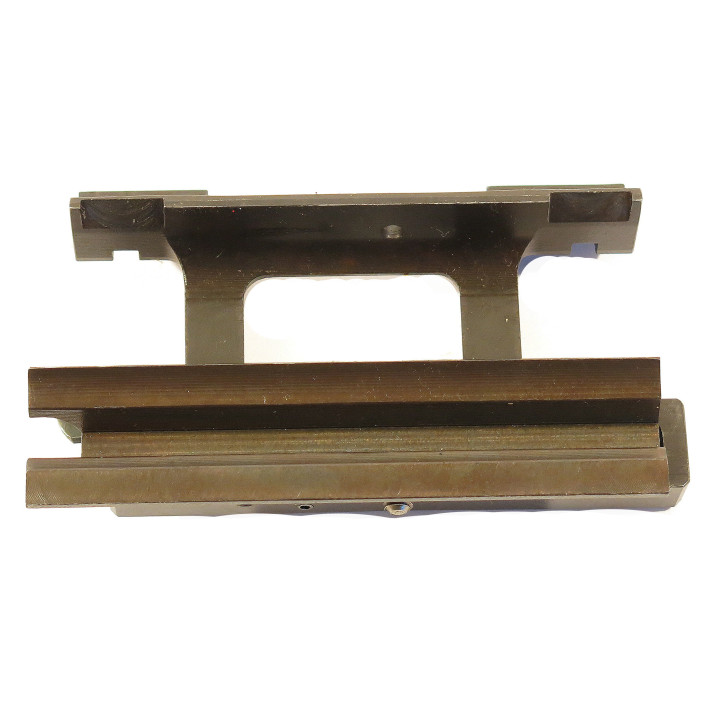 Rail avec le montage  pour fixation de lunette pour MP43 ou STG 44 
