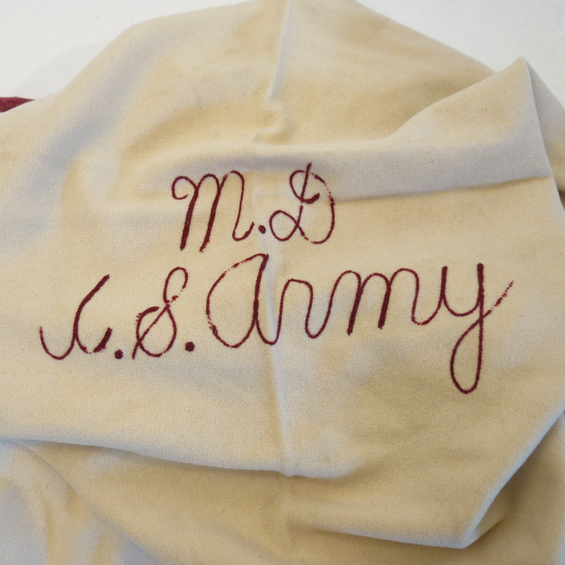 Couverture en laine blanche  US army 1944 ref un 211