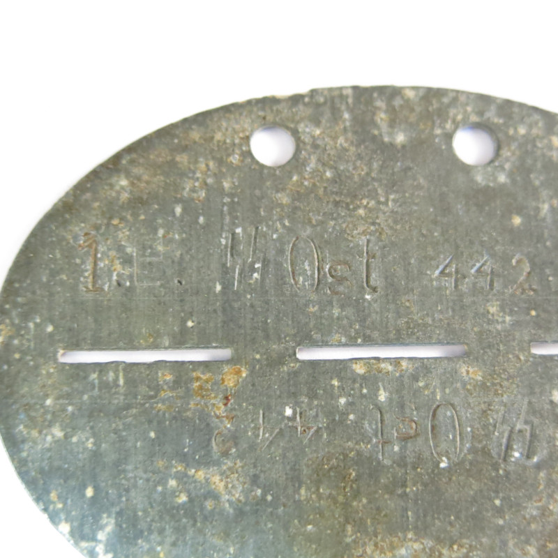 Plaque d'identité originale Allemande Waffen SS Ost ref 88