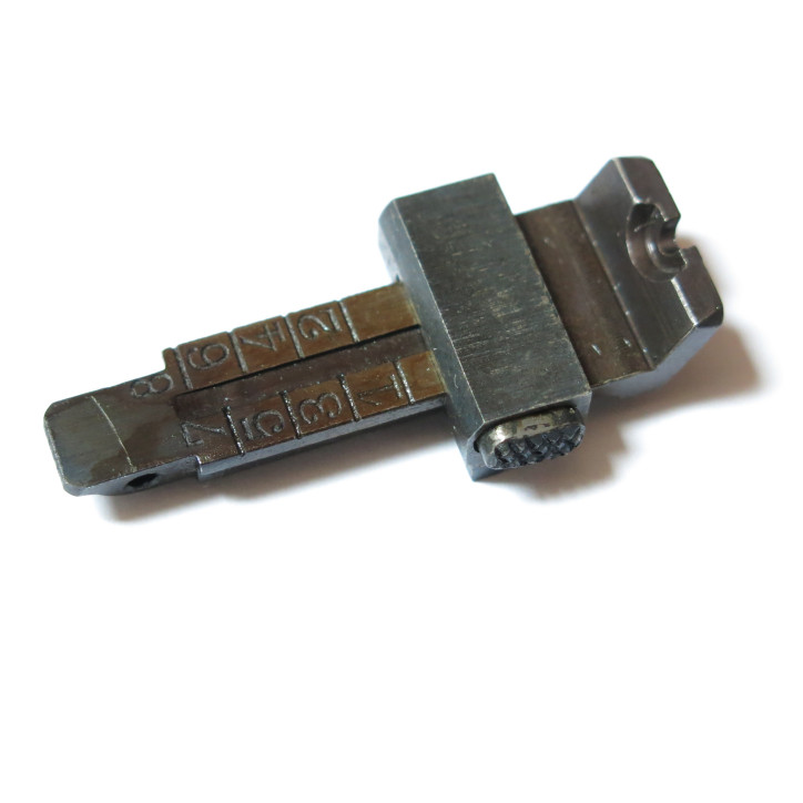 Planchette de hausse avec curseur  P08 Luger artillerie originale