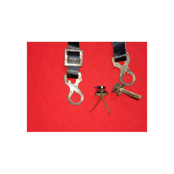 Rivet de jugulaire Casque a pointe