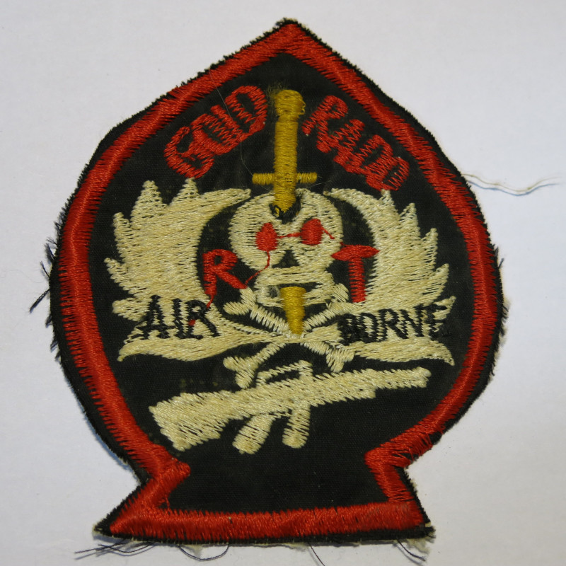 Insigne tissu US Vietnam Gold Rado airborne  ref bo 22