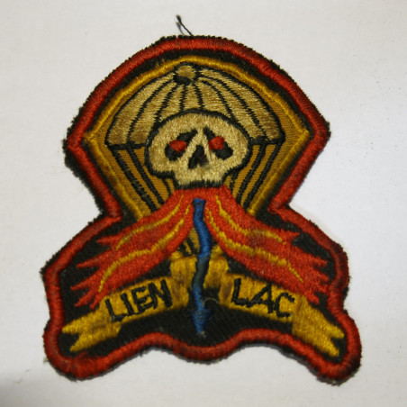 Insigne tissu US Vietnam  Lien Lac      ref bo 22