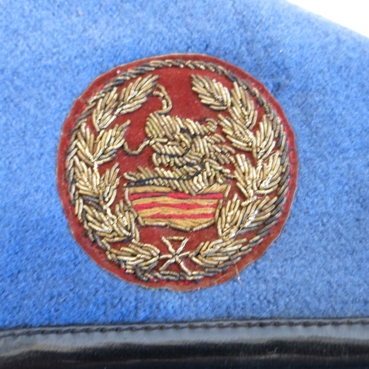 Béret ARVN US Vietnam insigne cannetille ref be90