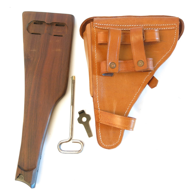 Etui cuir avec crosse bois Luger P08 court avec outils