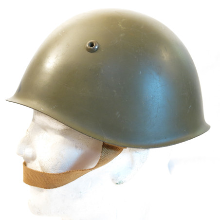 Casque acier Italien ref ca 68 Box 5