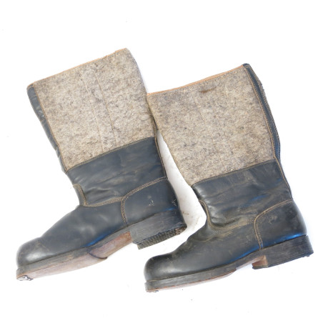 Paire de bottes originales Allemandes front de l'est ref bo 500 
