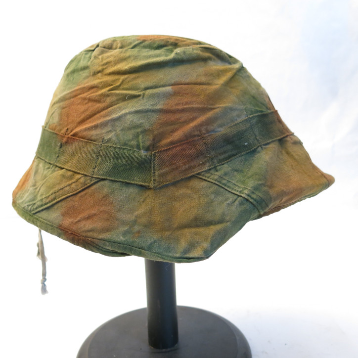 Casque Suisse modèle 1918 avec couvre camo ref ca 448  Box 10