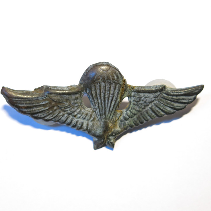 Brevet métal de parachutiste métal ARVN Special forces LLDB sud Vietnam 