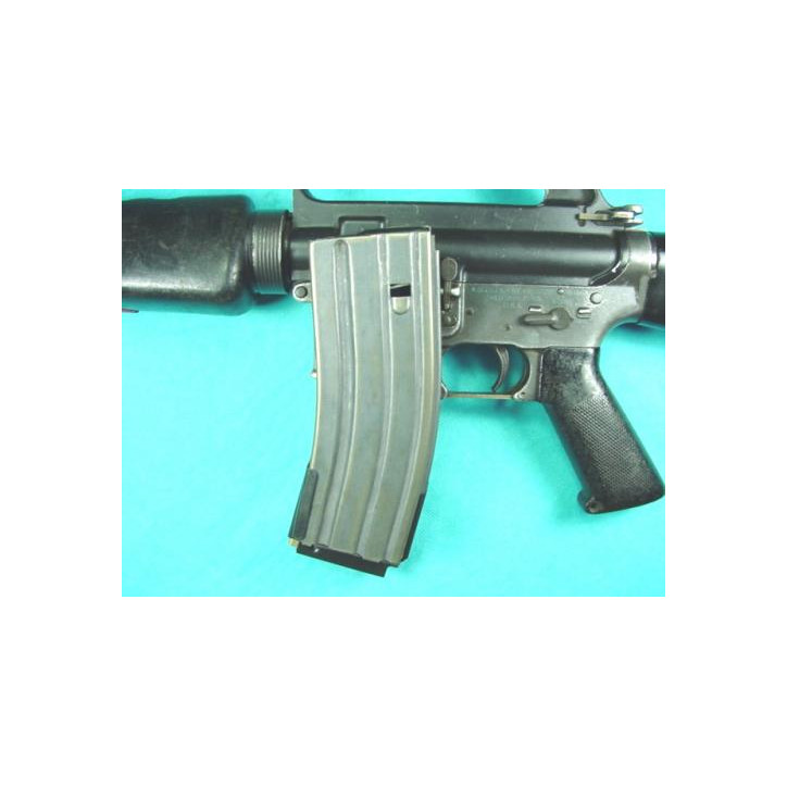 Coupleur de chargeur M16