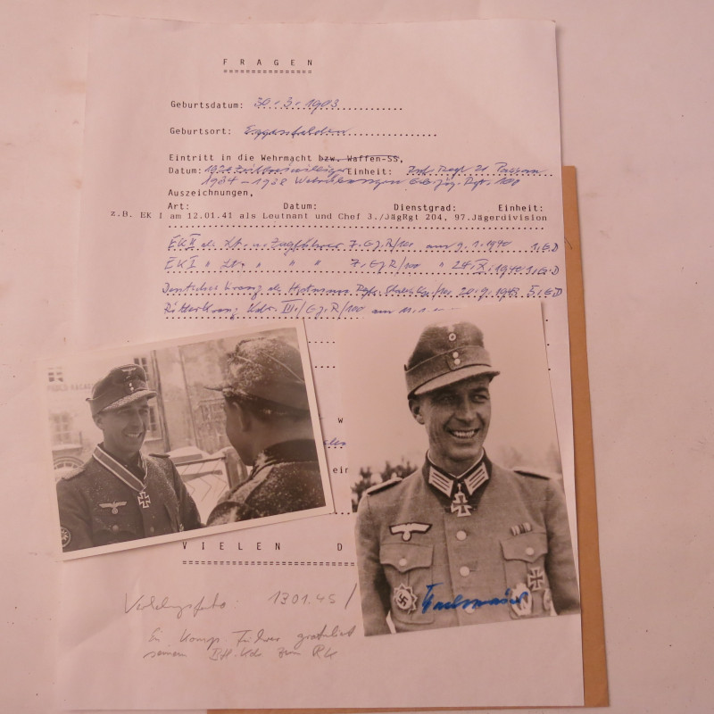 Photo dédicacée  Ritterkreuz 1945 ref 100