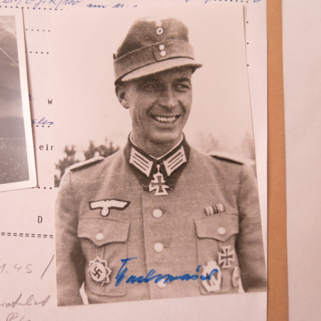 Photo dédicacée  Ritterkreuz 1945 ref 100