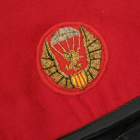 Beret rouge speciale forces  ARVN US Vietnam insigne canetille ref vn 33