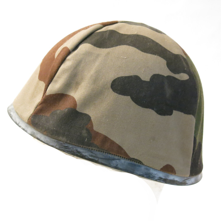 Sous casque Français avec camo et caoutchouc Réf ca 77 box 12 