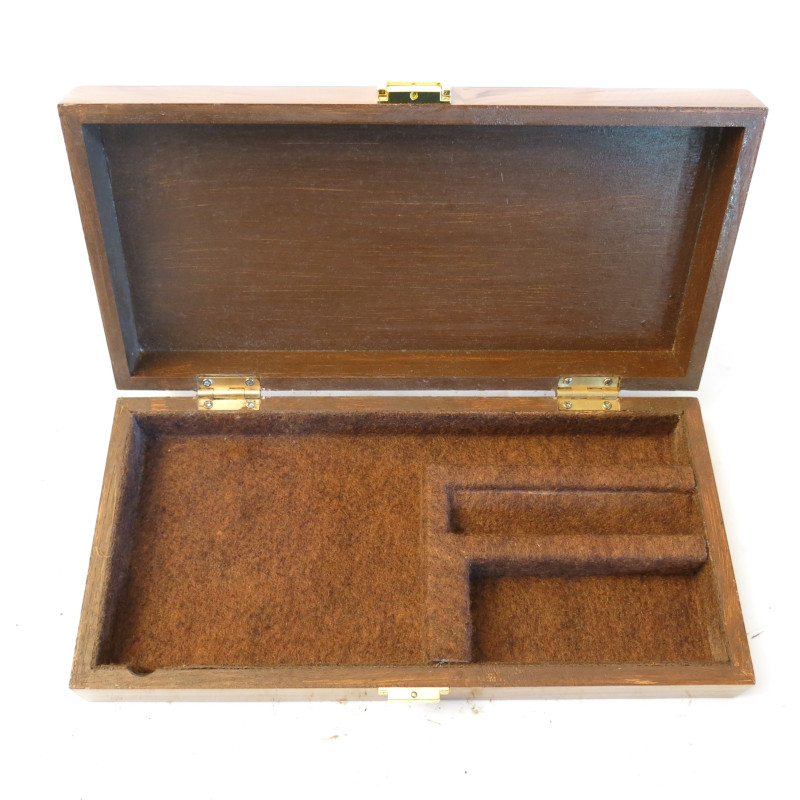 Boite de presentation Luger  P08 Artillerie