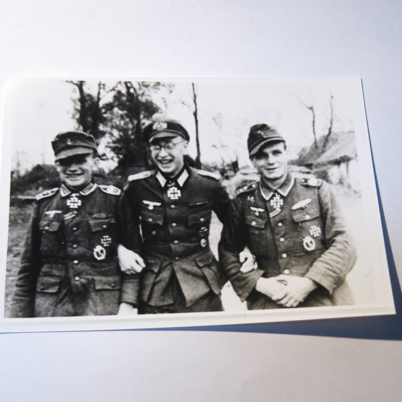 2 Photos dédicacées  Ritterkreuz 1943 Hans Bujak  ref 50 