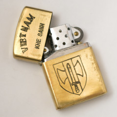 Briquet style Zippo US Vietnam ref 150