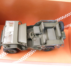 Jeep Willy's 1/18 UT modele Offroad classics dans sa boite 