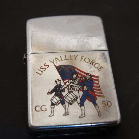 Briquet Zippo original 1995 USS Valley Forge  ref z175