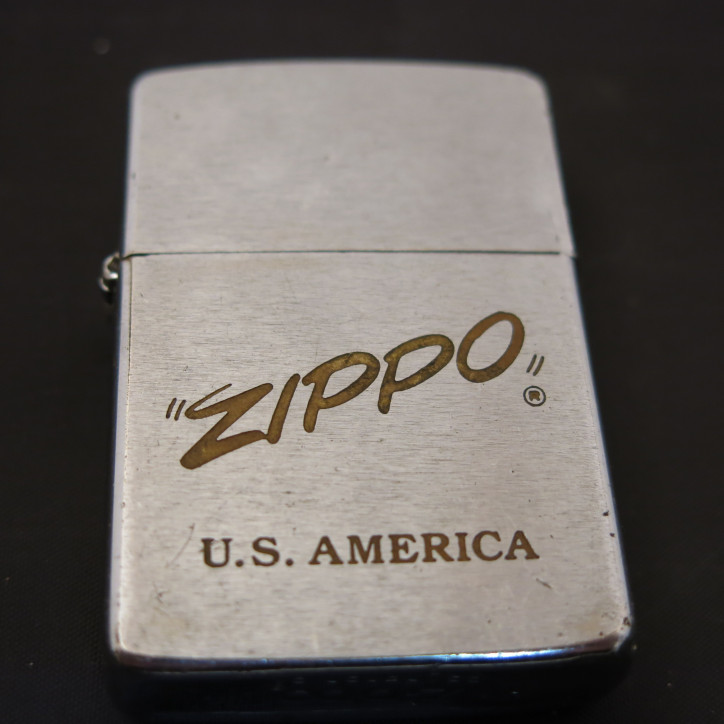 Briquet Zippo original daté 1988 US America   ref z176