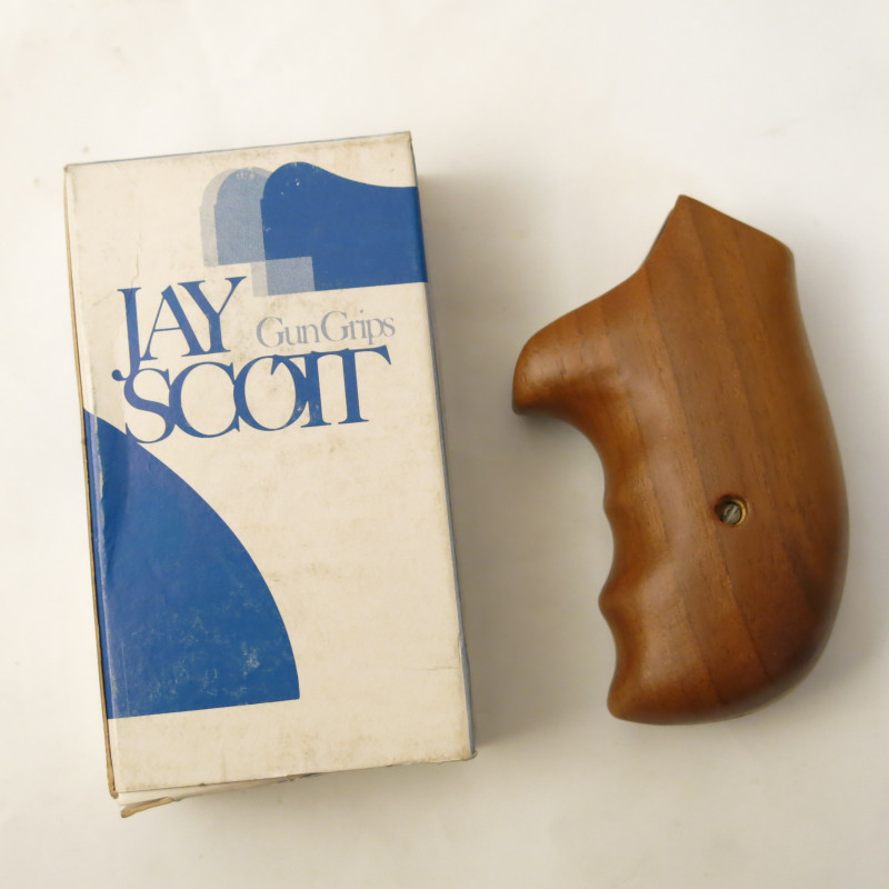 Plaquettes Bois jay scott pour  Smith et Wesson Chief  ref 323 B Plain 