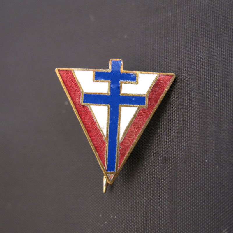 Insigne croix de lorraine Sur V de la victoire be 46  