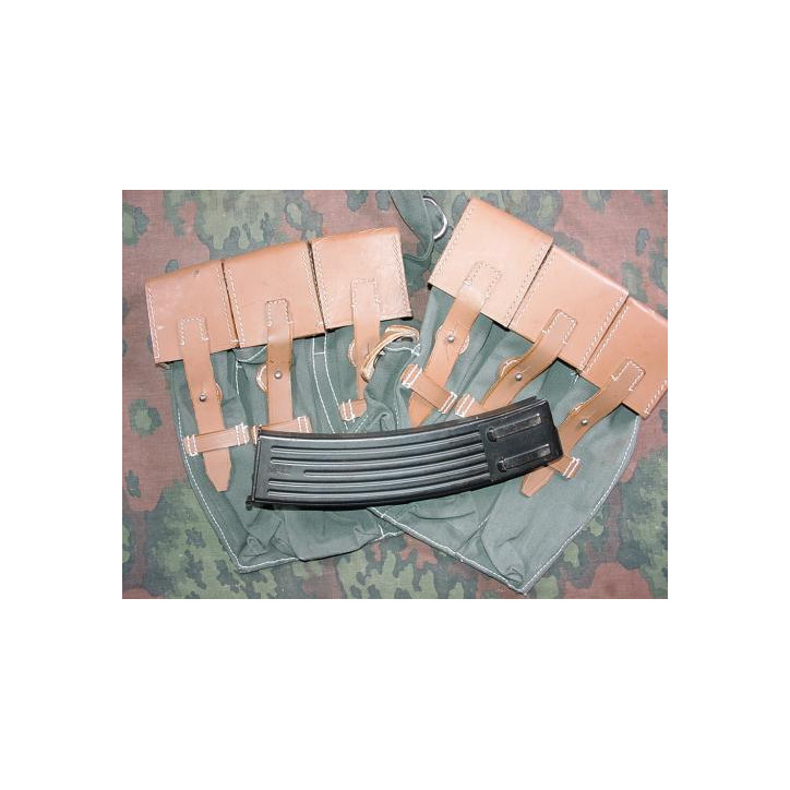 Paire de Porte chargeur MP43 ou  STG44  toile repro