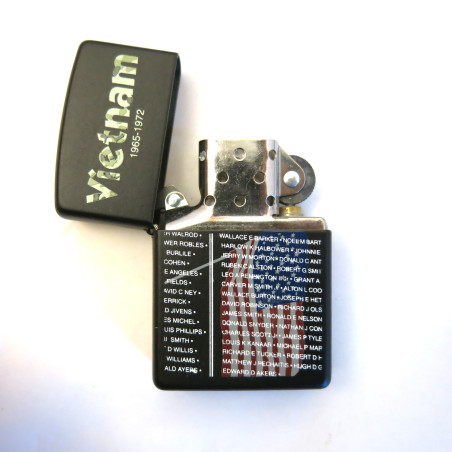 Briquet Zippo commemoratif Vietnam ref m2