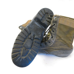 Jungle boot Genesco taille 6 W  ref JB 12 semelle vibram