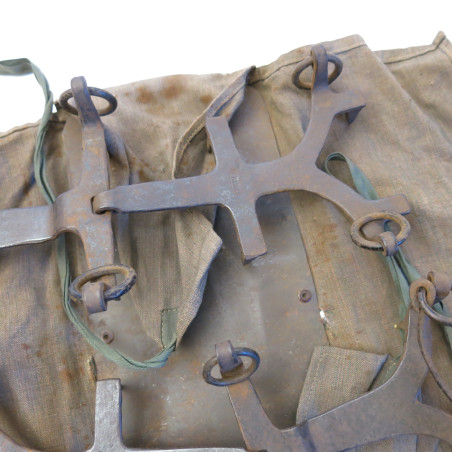 Crampon a glace Allemand Gebirgsjager original avec housse