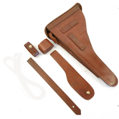 Set étui cuir P08 Luger artillerie Réf 899