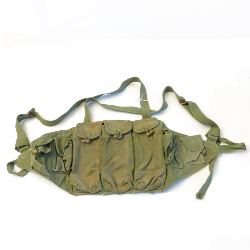 Porte chargeur AK47 Viet cong modele bouton bois