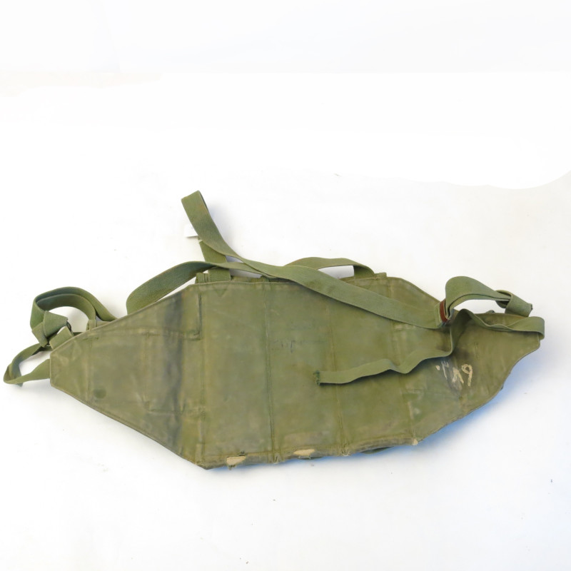 Porte chargeur AK47 Viet cong modele bouton bois