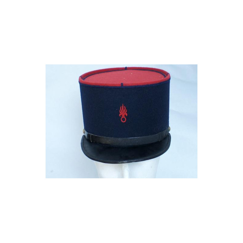 Kepi Legion grenade rouge creuse