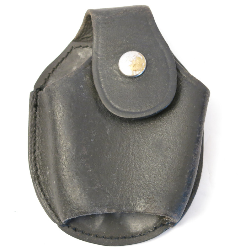 Porte menotte police cuir noir ref mo 40