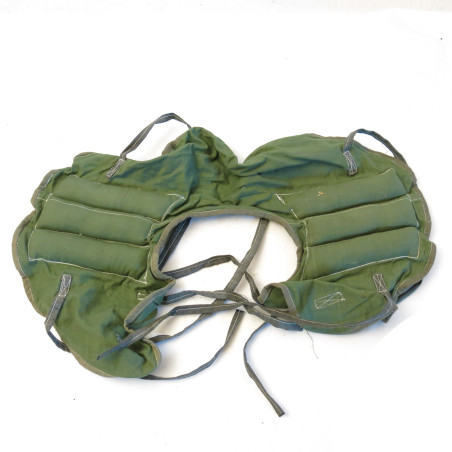 Coussin d'épaule Viet cong ref vn 789