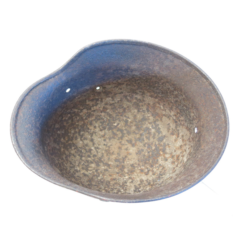 Coque de casque Allemand original  mod 40 Ref ca 812