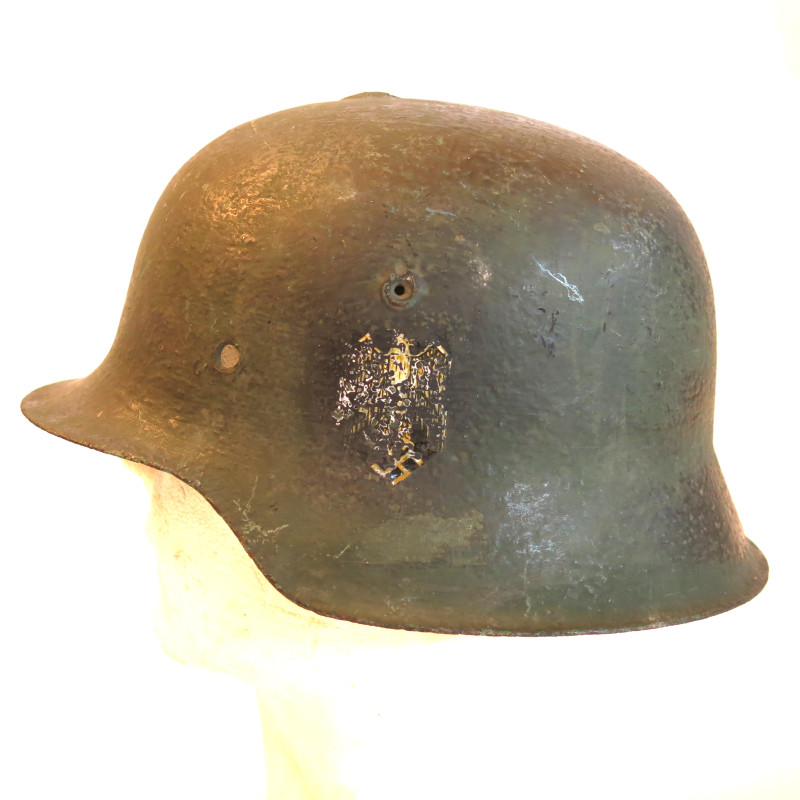 Coque de casque Allemand original  mod 42 Ref ca 888