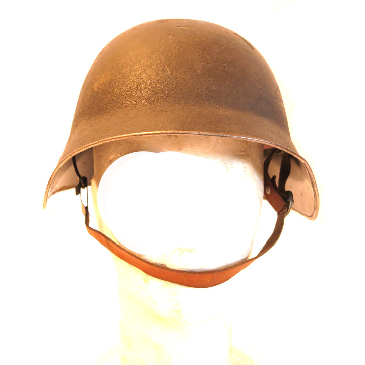 Casque Suisse  acier  ref ca 500