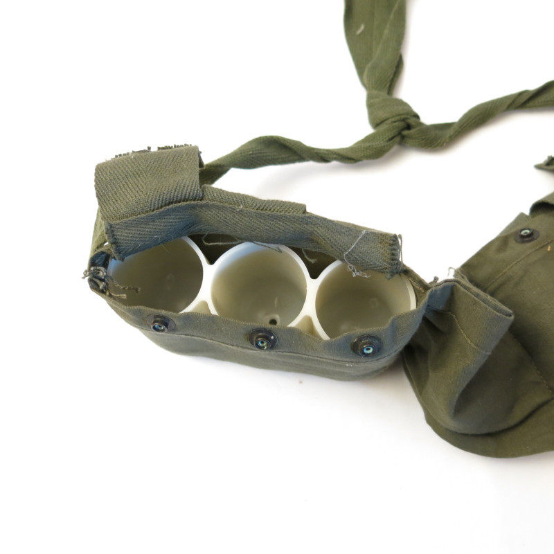 Bandouliere grenade M79 US Vietnam   ref ba 123