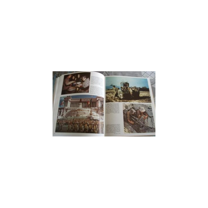 Livre La seconde guerre mondiale en couleurs, Larousse et4