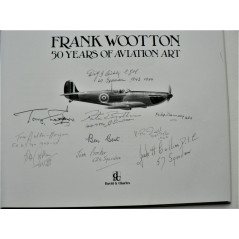 Livre 50 Years of aviation art by F. Wootton et10