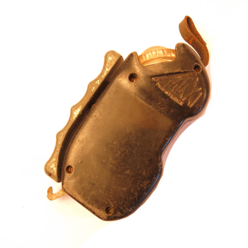 Lampe de poche a dynamo Bretton Max ref la 48 box 216 