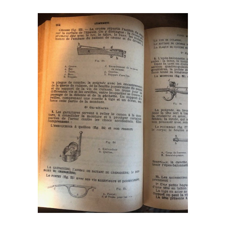 Livre L'infanterie en un volume Manuel d'instruction militaire - 1914 et11