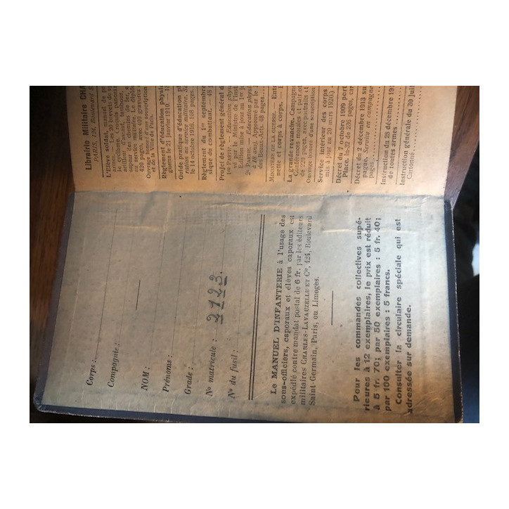 Manuel d'infanterie à l'usage des sous-officiers et caporaux de 1921 et11