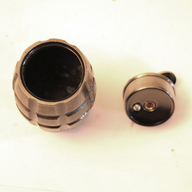Grenade briquet ref br 44