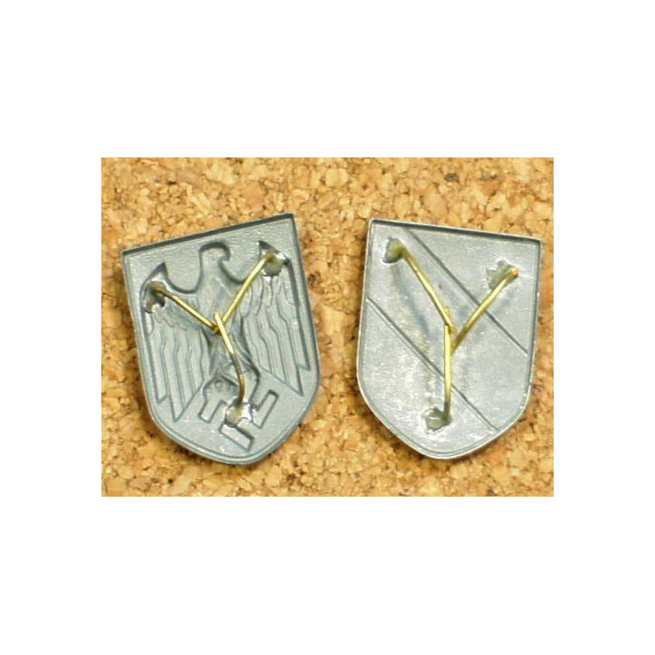 Paire d'insignes metal original  de casque Afrika korps original 39/45 